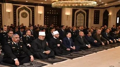 احتفالا بالذكرى الـ 74 لعيد الشرطة.. وزير الداخلية يؤدى صلاة الجمعة بمسجد الشرطة بالقاهرة الجديدة.