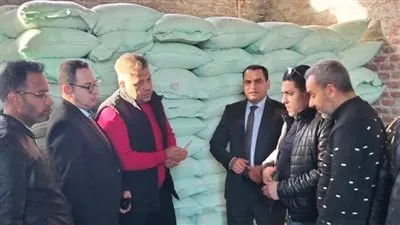 محافظة الجيزة تضبط 10 أطنان دقيق بلدي مدعم قبل تهريبه بالسوق السوداء