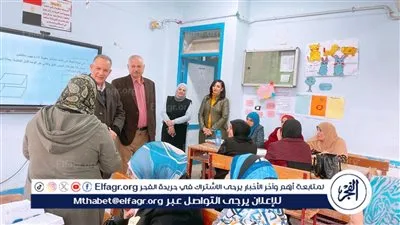 وكيل تعليم أسيوط يتابع ورش عمل الرواية بالقصة لمعلمات رياض الأطفال بالبدارى 