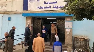 محافظ الدقهلية في زيارة مفاجئة لعيادة التأمين الصحي بجديلة