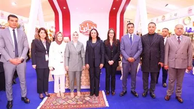 وزيرة التضامن ووزيرة الأسرة التركية تتفقدان معرض «ديارنا للحرف اليدوية والتراثية» بـ«سيتي ستارز»