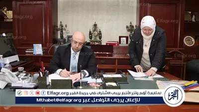 محافظ بني سويف يعتمد نتيجة امتحانات الفصل الدراسي الأول للشهادة الإعدادية بنسبة 75.6%