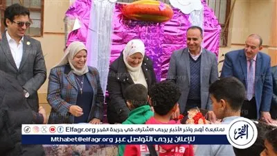 تسليم نظارات طبية لـ5000 تلميذًا وتلميذة بالمرحلة الابتدائية ببني سويف