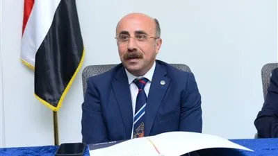 الاتحاد الدولي للريشة الطائرة يكرم الأستاذ الدكتور باسم تهامي بجائزة الاستحقاق المتميز