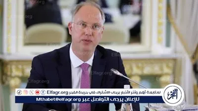 دميترييف يجدد دعوته لاستقالة رئيس الوزراء البريطاني