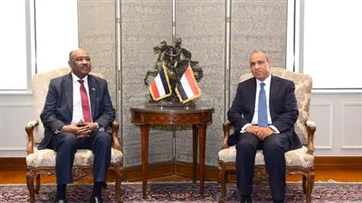 وزير الخارجية يبحث مع نظيره السوداني مستجدات الأوضاع في السودان وسبل دعم جهود التسوية الشاملة