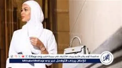 تفسير حلم ارتداء جلابية بيضاء.. بشرى بالسعادة وبداية جديدة في حياتك