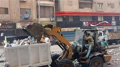 محافظة الجيزة تزيل أكبر بؤرة «فريزة» بشارع عمرو بن العاص بفيصل وحملات نظافة مكبرة بشارع كعبيش