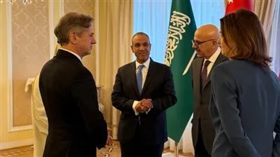 وزير الخارجية يبحث مع رئيس وزراء سلوفينيا التطورات الاقليمية والدولية إلى جانب وزراء خارجية السعودية والأردن والبحرين ووزير الدولة القطري للشئون الخارجية