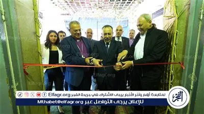 محافظ أسيوط ورئيس الطائفة الانجيلية يفتتحان معرض إطسا وود للأثاث بنادي الشبان المسيحية