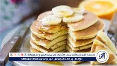 فطائر الطاسة بالشوفان والعسل.. عشاء صحي ولذيذ في دقائق