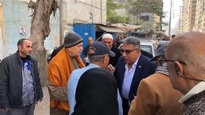 محافظ الدقهلية في زيارة مفاجئة لعيادة التأمين الصحي بجديلة