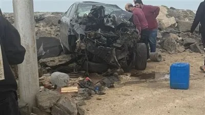 العربية اتدمرت.. مصابين في انقلاب سيارة ملاكي على طريق مطار بورسعيد