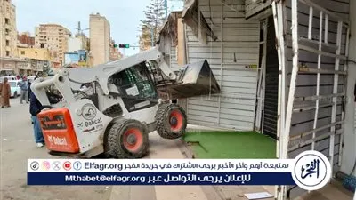 رئيس مدينة مرسي مطروح: ازالة التند المخالفة ورفع الاشغالات والحواجز امام المحال التجارية