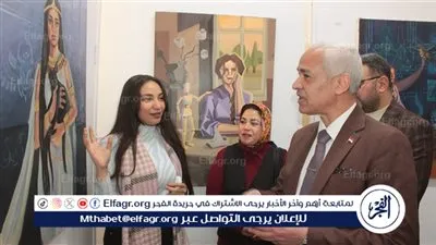 تجربة إبداعية فى معرض فنى بكلية الفنون الجميلة بجامعة أسيوط 