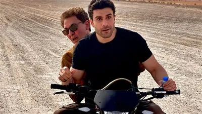 مهند حسني يعيش قصة حب مع رانيا يوسف في روج اسود 