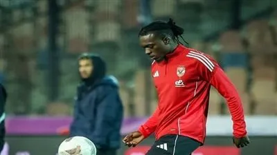 كامويش يقود هجوم الأهلي أمام الإسماعيلي والشناوي يحرس 