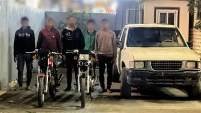 كشف ملابسات قيام مستقلى سيارة 