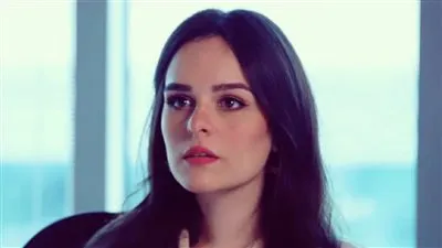 مها سلامة زوجة نبيل عيسى في مسلسل 