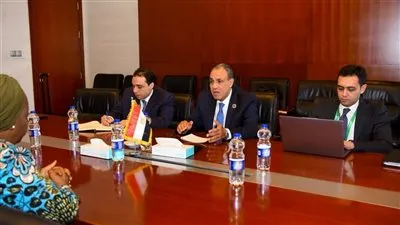 وزير الخارجية يبحث مع الأمين العام للكوميسا سبل تعزيز التكامل الاقتصادي