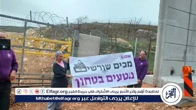 مستوطنون إسرائيليون يعبرون الحدود مع لبنان