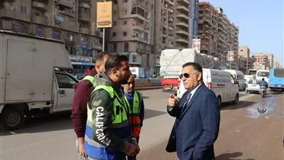 محافظ القليوبية يُجري جولة مفاجئة صباحية بحي شرق شبرا الخيمة