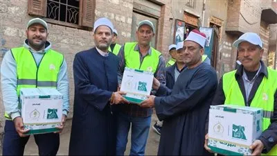 الأوقاف و«مصر الخير» توزعان 100 ألف كرتونة غذائية بمناسبة 