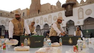 غدًا..«بيت الزكاة والصدقات»يوزع 10 آلاف وجبة متكاملة يوميًا على 