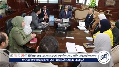 محافظ بني سويف الجديد يستعرض خطة تنفيذ المشروعات التنموية ونسب الإنجاز