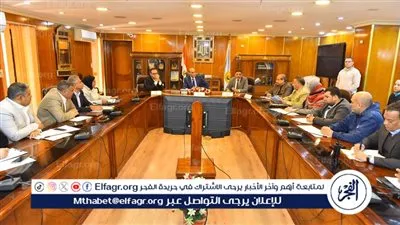 محافظ أسيوط الجديد يستعرض ملفات التقنين والتصالح ومشروعات حياة كريمة 