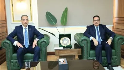 محافظ الجيزة يستقبل رئيس جامعة القاهرة لتقديم التهنئة وبحث سبل التعاون المشترك والخطط التنموية