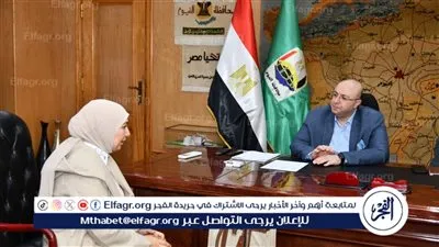 محافظ الفيوم يبحث سبل الارتقاء بآليات العمل وتحسين مستوى الخدمات المقدمة للمواطنين بالقطاع الصحي