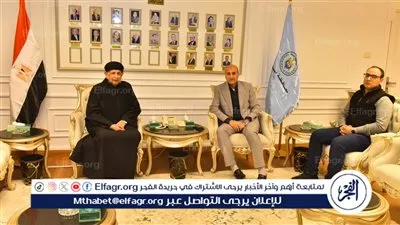 تفاصيل لقاء محافظ أسيوط مع وكيل مطرانية أبوتيج للأقباط الأرثوذكس 