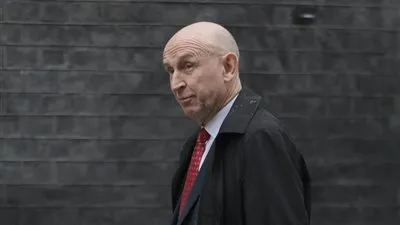 وزير الدفاع البريطاني يريد أن يكون أول من يرسل قوات إلى أوكرانيا