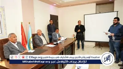 محافظ مطروح في زيارة لمدينة براني 