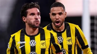 بث مباشر مباراة الأهلي السعودي والاتحاد في دوري روشن السعودي.. الموعد والتشكيل والقنوات الناقلة