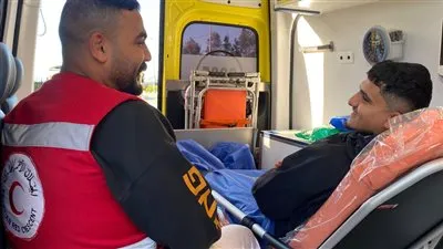 الهلال الأحمر يدفع قافلة «زاد العزة» 147 بحمولة 6،240 طنًا من المساعدات