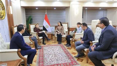 وزيرة التضامن الاجتماعي تلتقي وفد مهرجان أسوان الدولي لأفلام المرأة لبحث استعدادات الدورة العاشرة