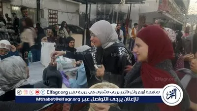 عميد تربية نوعية أسيوط توزع فوانيس رمضان وتتناول الإفطار مع الطلاب والعاملين بالكلية