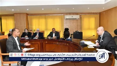 محافظ الفيوم يوجه بتوفير عدد من تدخلات الحماية الاجتماعية اللازمة للأسر الأكثر احتياجًا