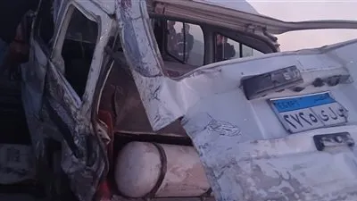 مصرع شخص وإصابة اثنين في تصادم سيارتين واشتعال إحداهما بالطريق الصحراوي غرب الإسكندرية