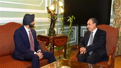 وزير الخارجية يستقبل رئيس مجموعة البنك الدولي