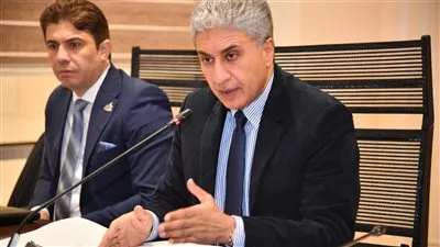 وزير السياحة والآثار يشارك في اجتماع لجنة السياحة والطيران بمجلس النواب