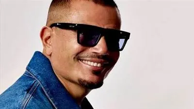 عمرو دياب يواصل صدارة “بيلبورد 100 فنان” للأسبوع الـ52 على التوالي في رقم قياسي جديد