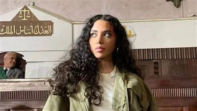 ماهينور حمدي تشعل الصراع الدرامي بين محمود حميدة وطارق لطفي في 