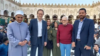 سفيرا إسبانيا وإندونيسيا يحضران إفطار «بيت الزكاة والصدقات» بالجامع الأزهر
