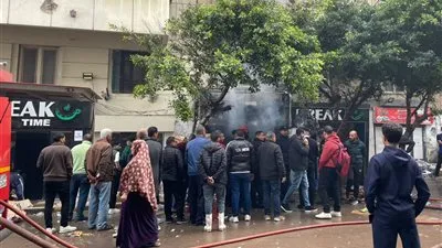 السيطرة على حريق داخل سوبر ماركت بحي الجمرك في الإسكندرية دون 