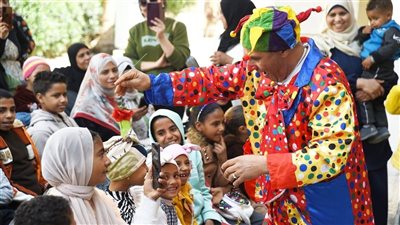 للعام العاشر.. “مسرح الجنوب” يواصل مشروع تنمية القرية 