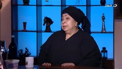 وفاة الفنانة فاطمة كشري أشهر كومبارس في مصر عن عمر يناهز 68 عامًا.. وتشييع جنازتها اليوم الإثنين بشبرا مصر