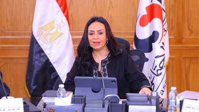 وزيرة التضامن تترأس اجتماع مجلس إدارة بنك ناصر الاجتماعي.. وتؤكد: نمو ملحوظ في السيولة واستمرار تطوير برامج المسؤولية المجتمعية